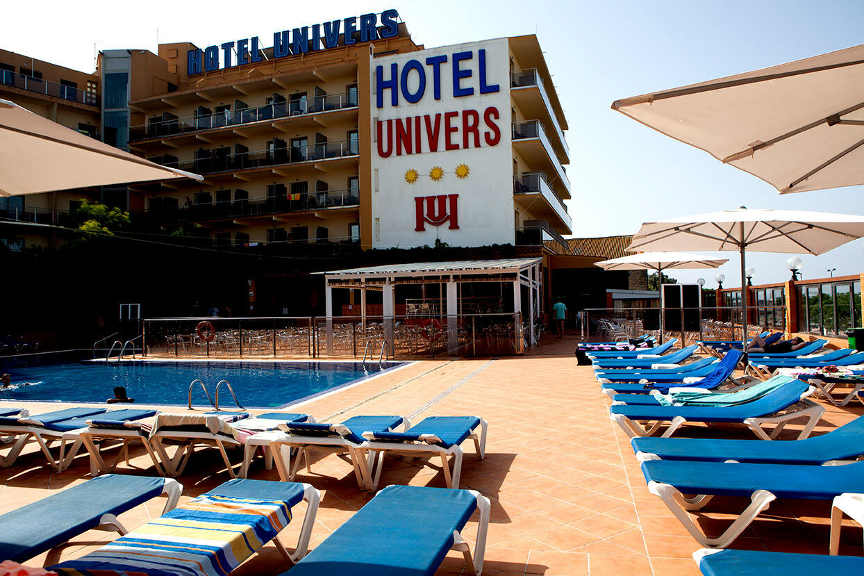 Univers Otel Roses Dış mekan fotoğraf